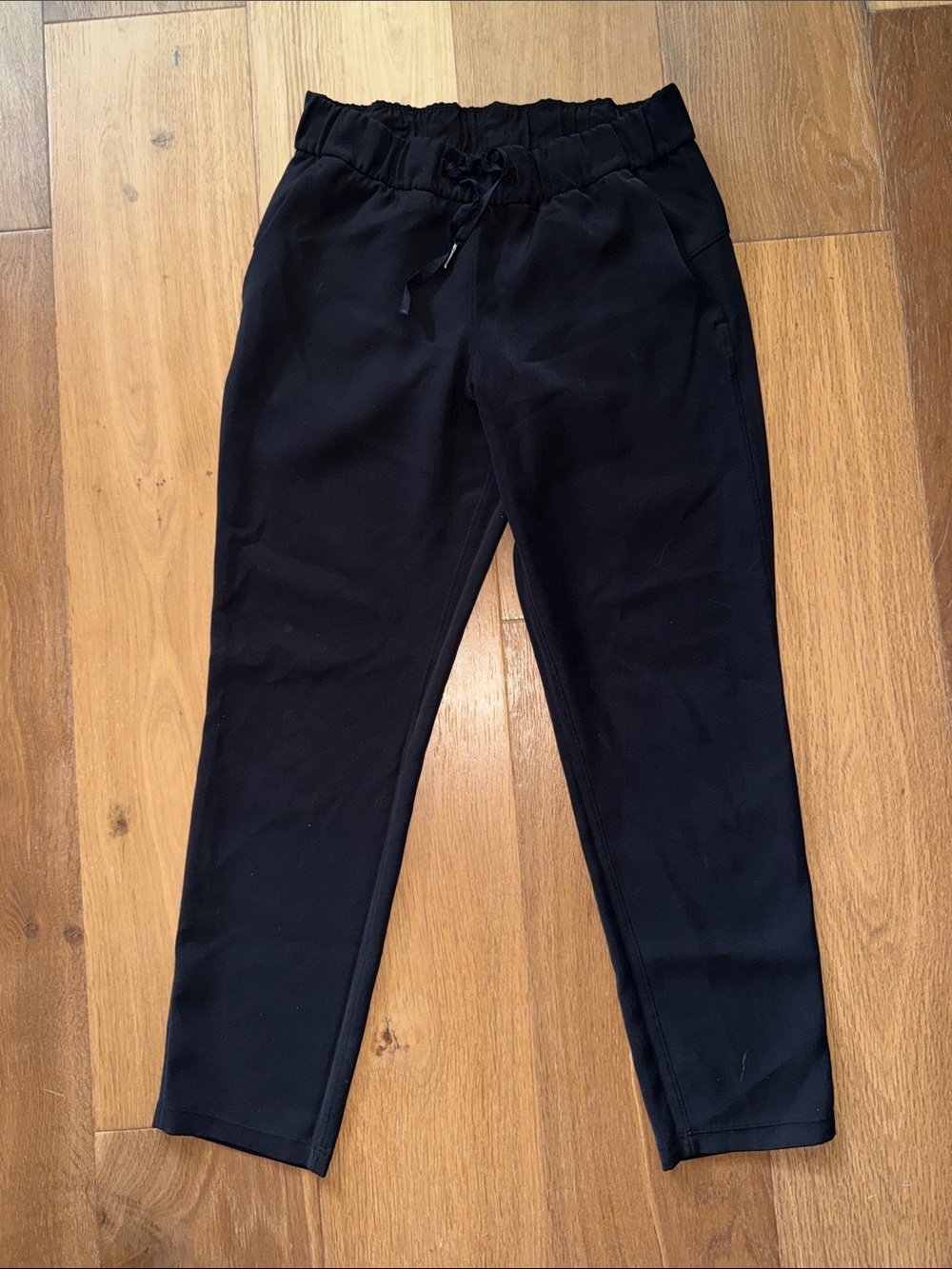 🍋Lululemon On The Fly Pant, Size 6 *Woven 27"